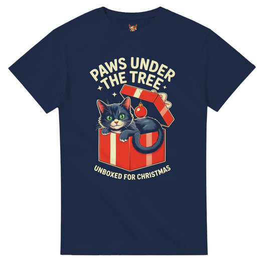 Unisex shirt with cat design in black or navy.